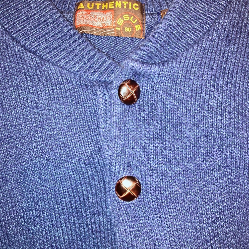Men’s Sweatshirt By Authentic XL. - Picture 2 of 5